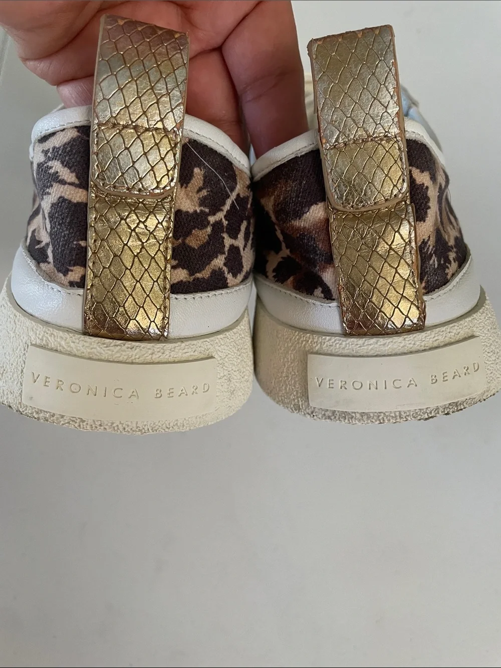 Veronica Beard low top